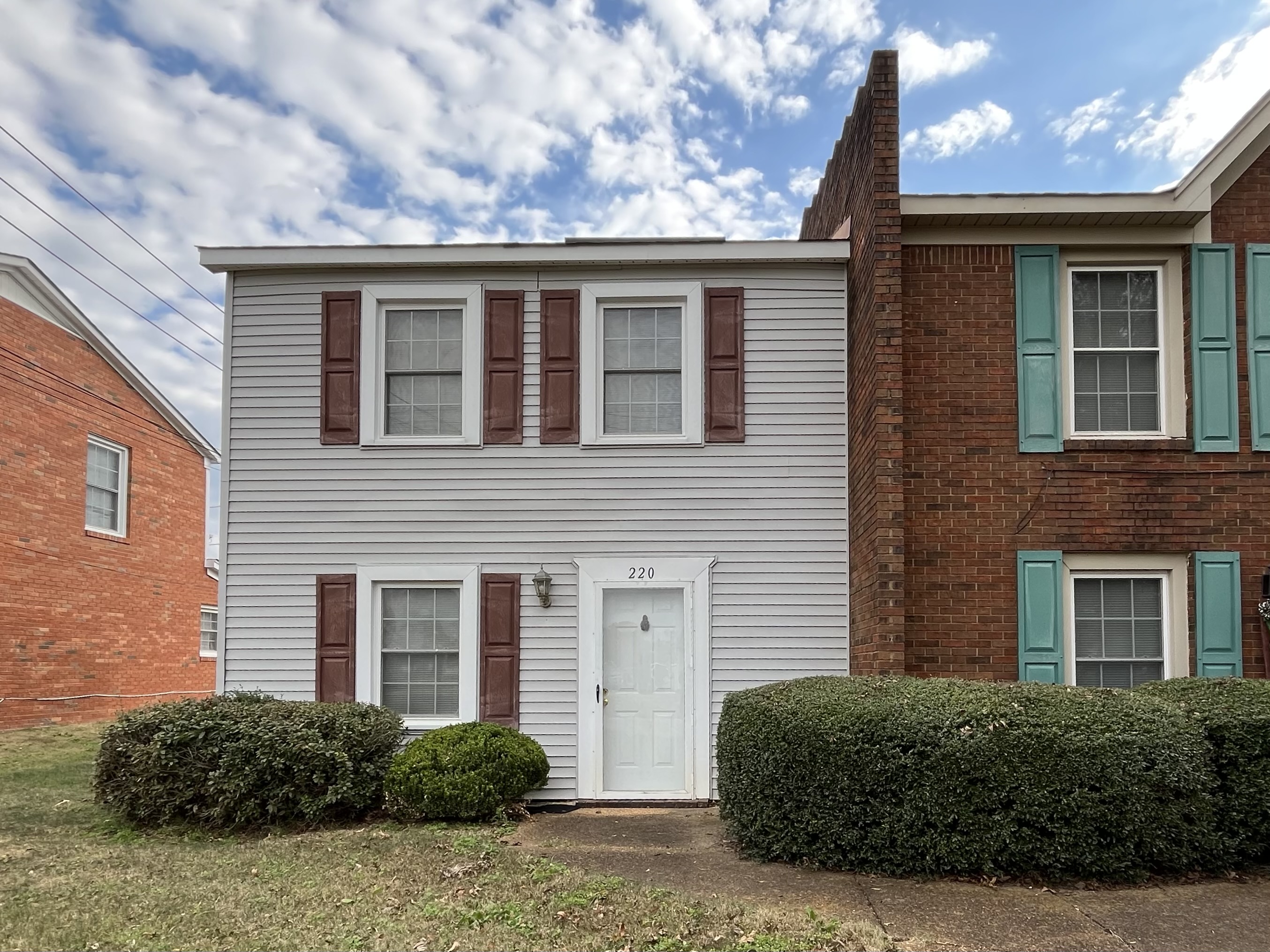 220 Hickory Trail - 1